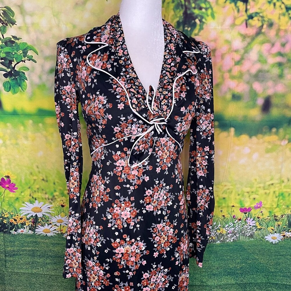 Stunning Vintage 70s Two Piece Set!